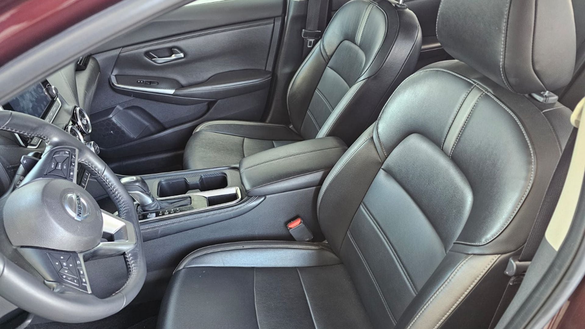 2022 Nissan SENTRA 4 PTS SR PLATINUM CVT AAC AUT ASTOS DEPORTIVOS BOSE PIEL NEGRA QC F LED RA-18