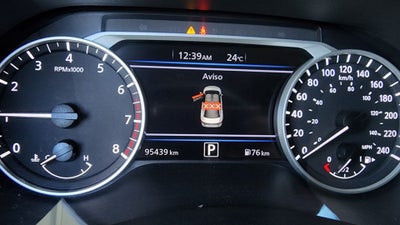 2022 Nissan SENTRA 4 PTS SR BI-TONO CVT AAC BOSE QC F LED RA-18