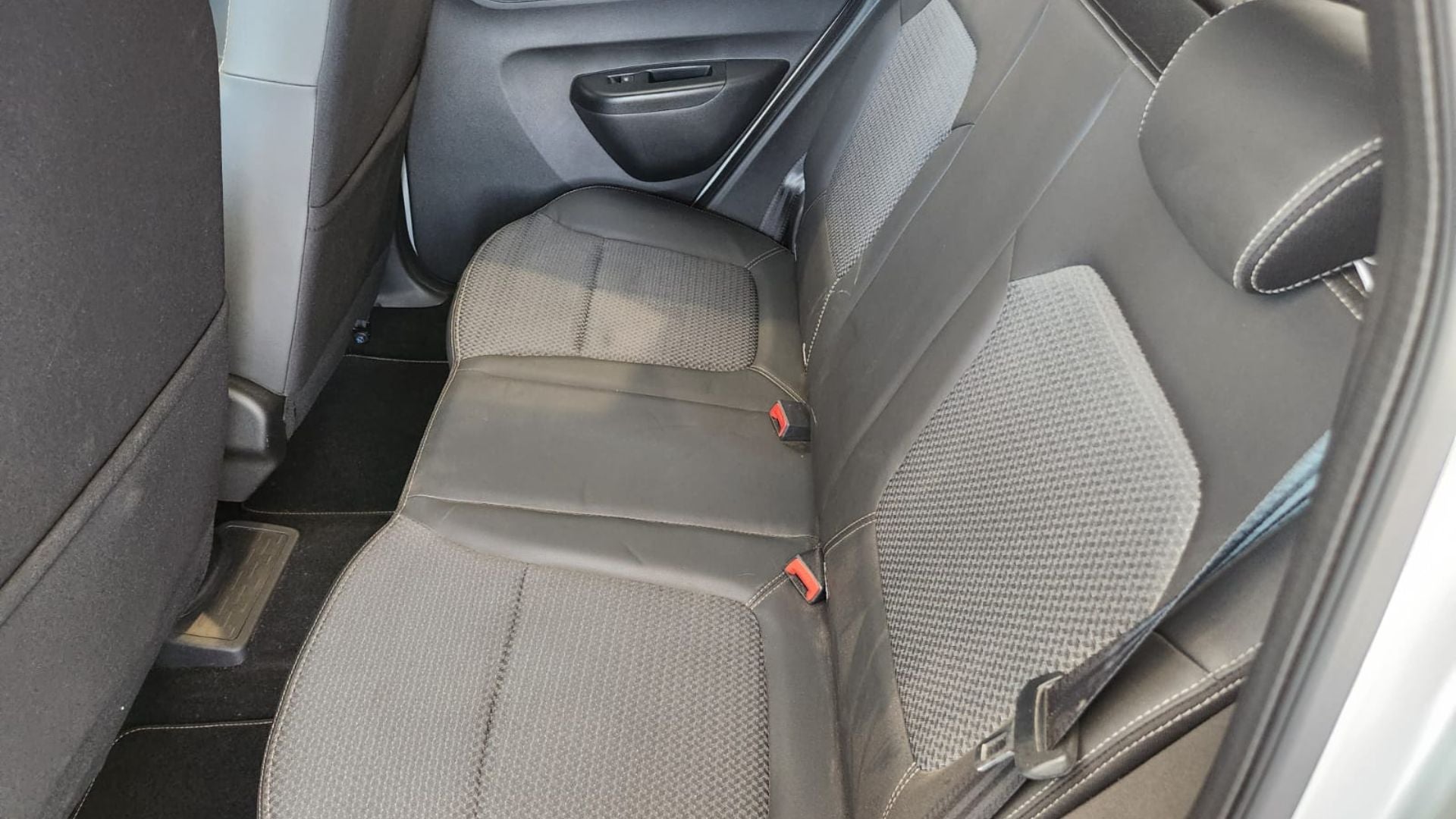 2024 RENAULT KWID 5P E-TECH EV AUT 27 KWH